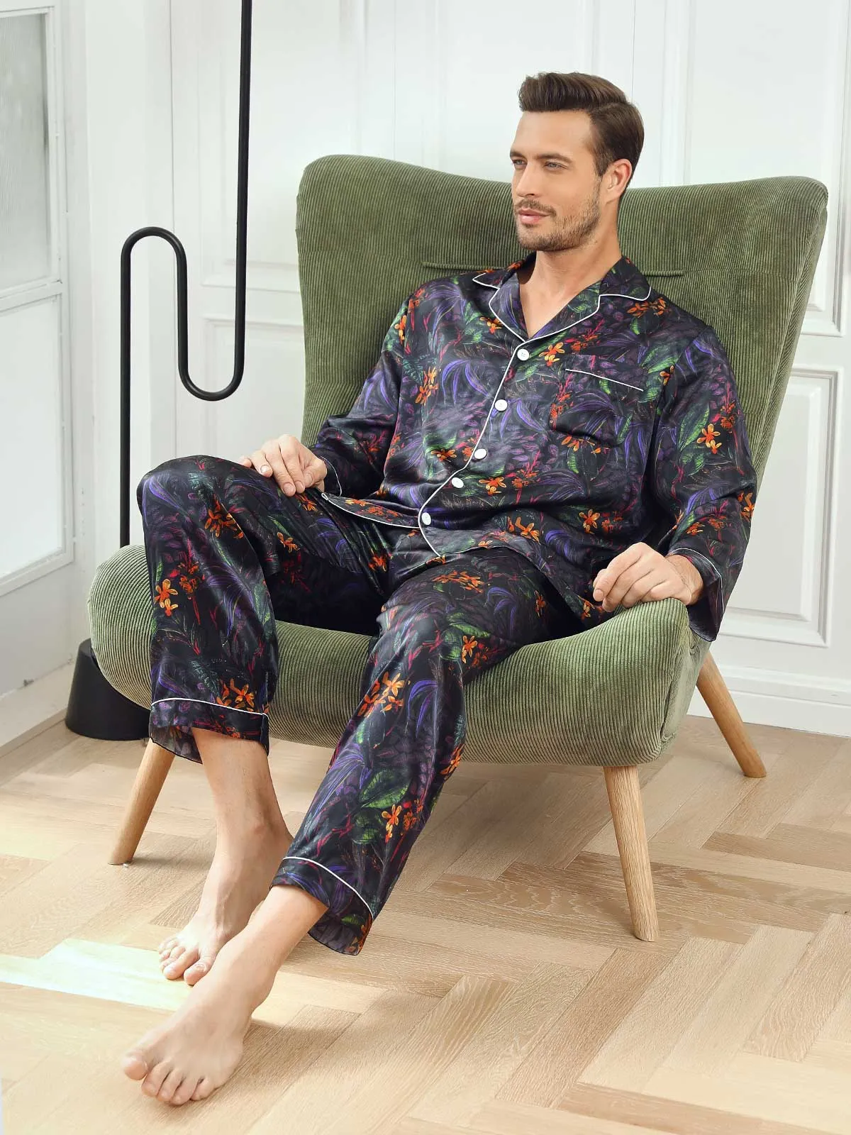 Pure Silk Men‘s Floral Printed Lapel Pajamas