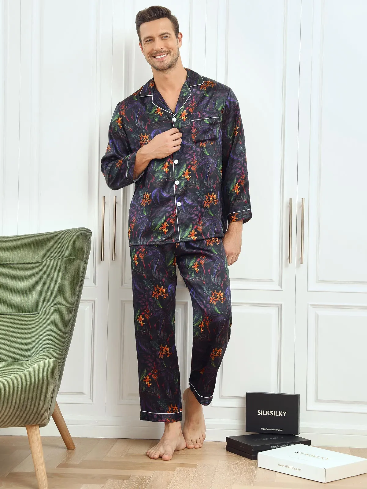 Pure Silk Men‘s Floral Printed Lapel Pajamas