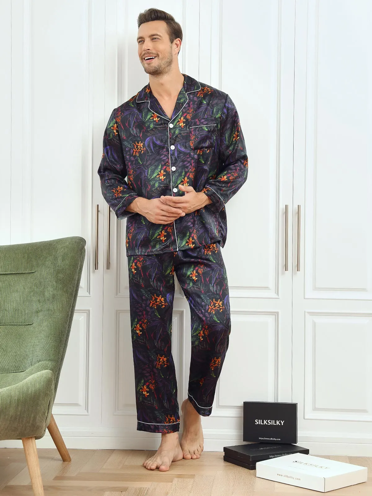 Pure Silk Men‘s Floral Printed Lapel Pajamas