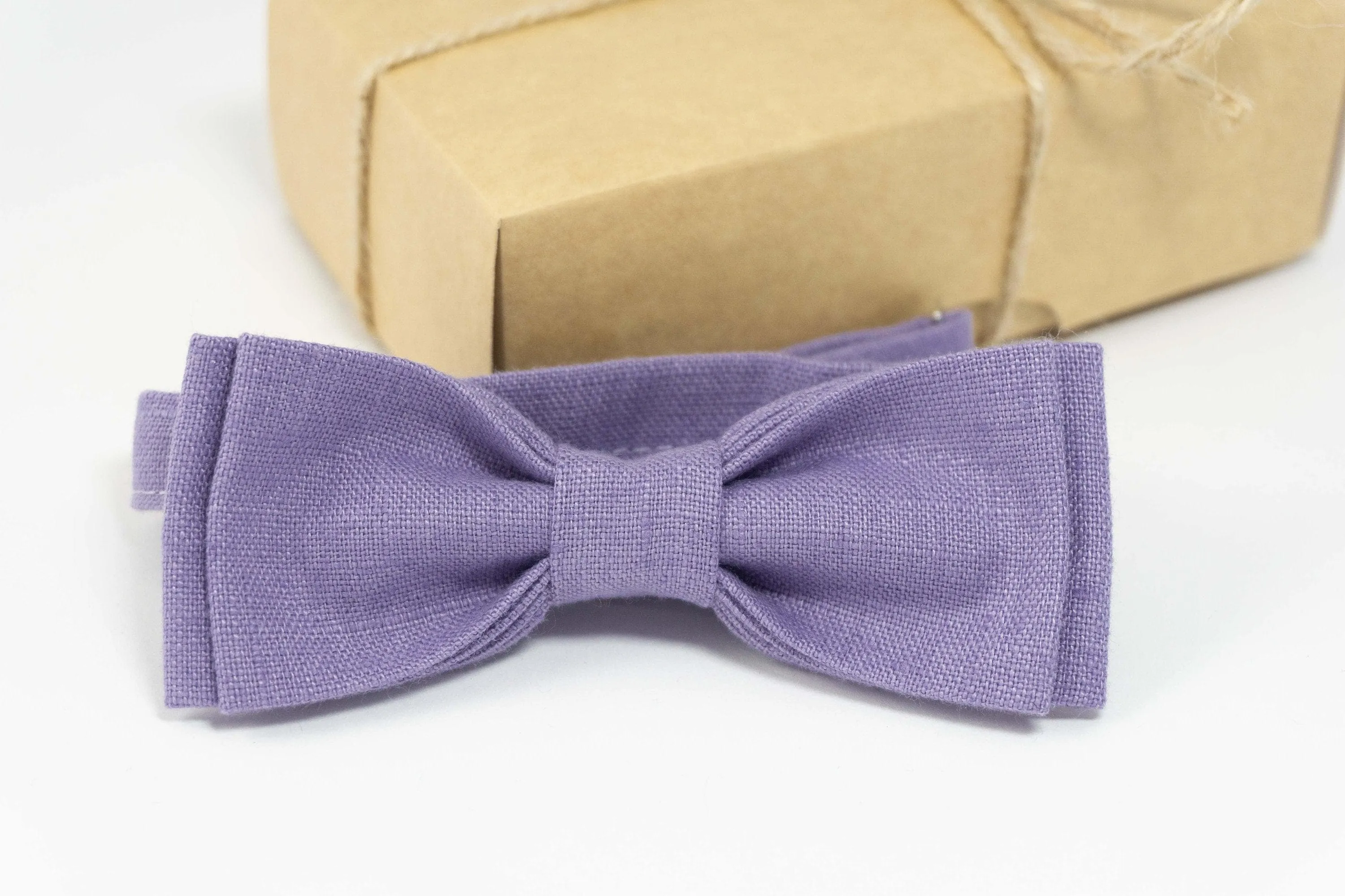 Purple bow tie wedding | purple baby bow tie