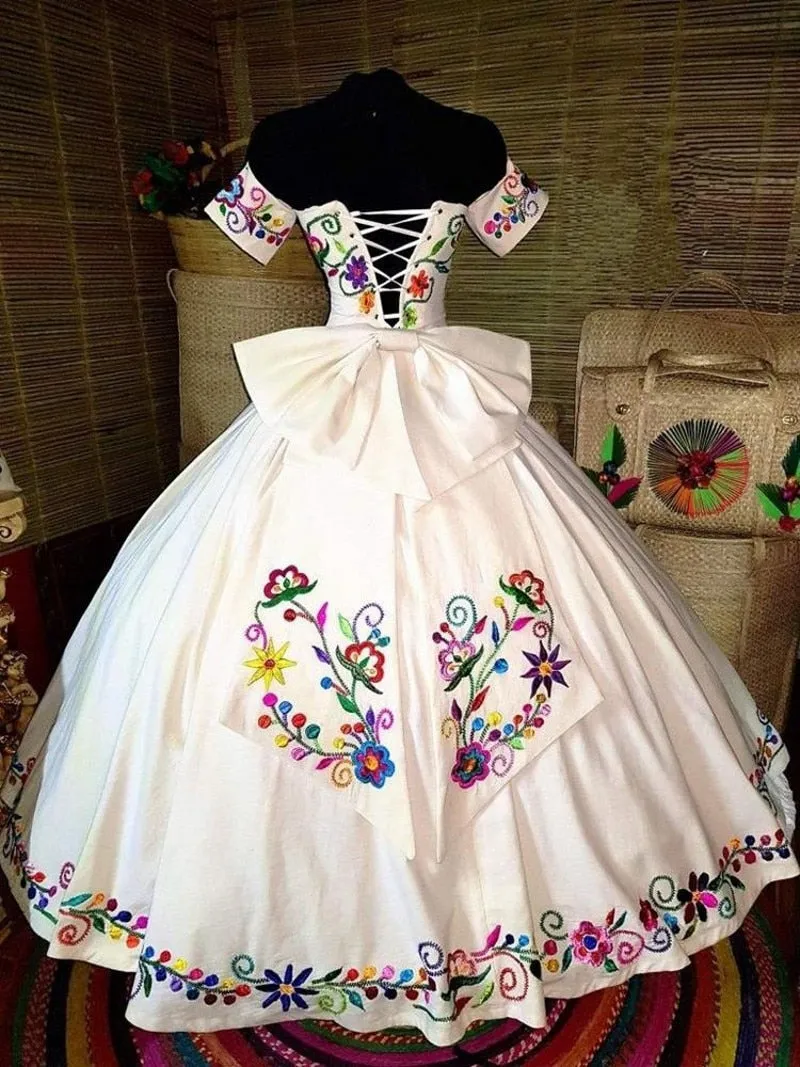 Quinceanera Dress Mexican Charro Quinceanera Dresses Theme Colorful Embroidered Off The Shoulder Satin Lace-up Ball Gown Sweet 16 Vestidos 15 Anos