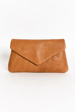 Quinn Tan Leather Purse