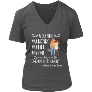 "My heart my life" V-neck Tshirt