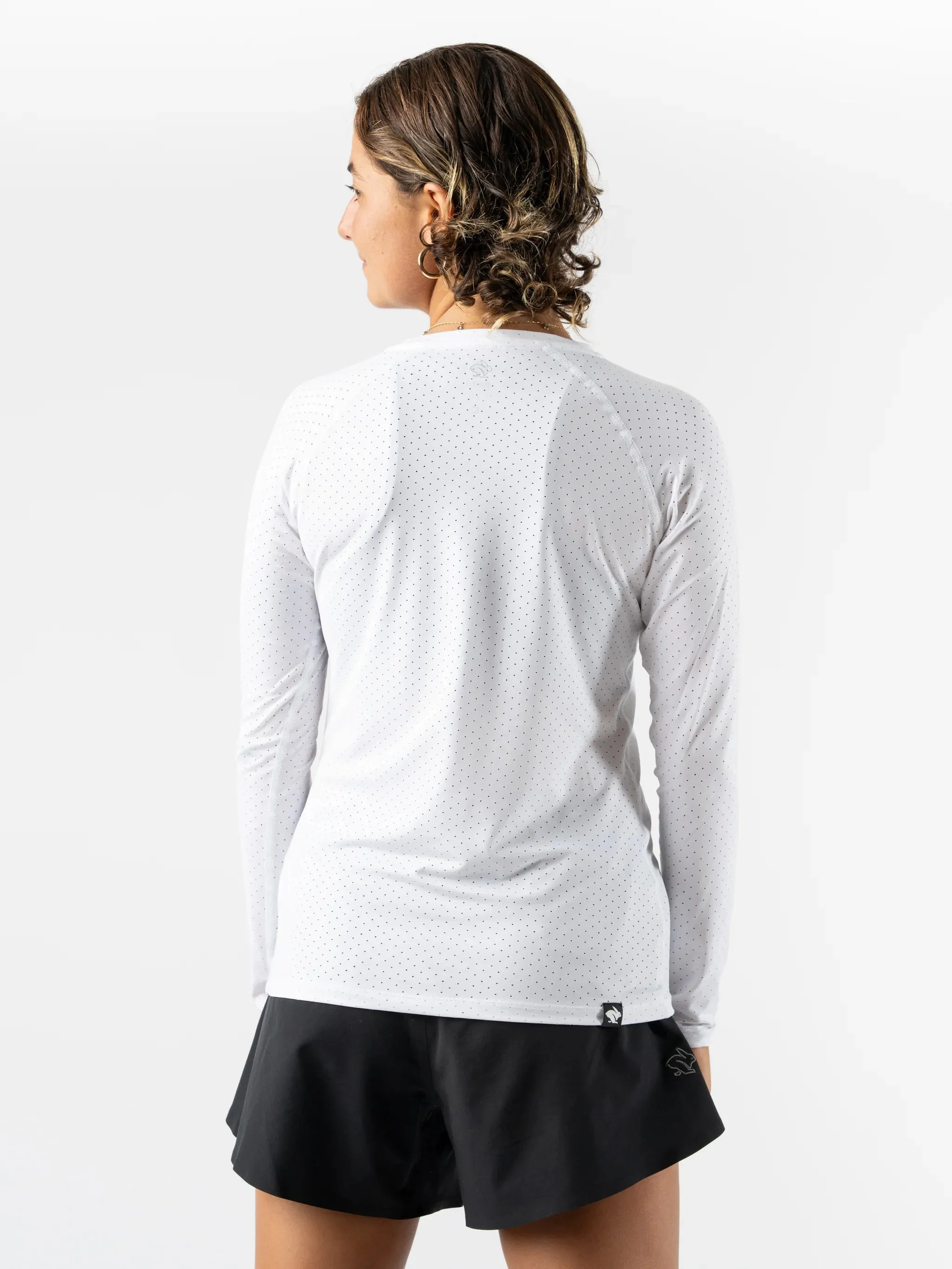 rabbit Women's EZ Tee Perf ICE LS in White