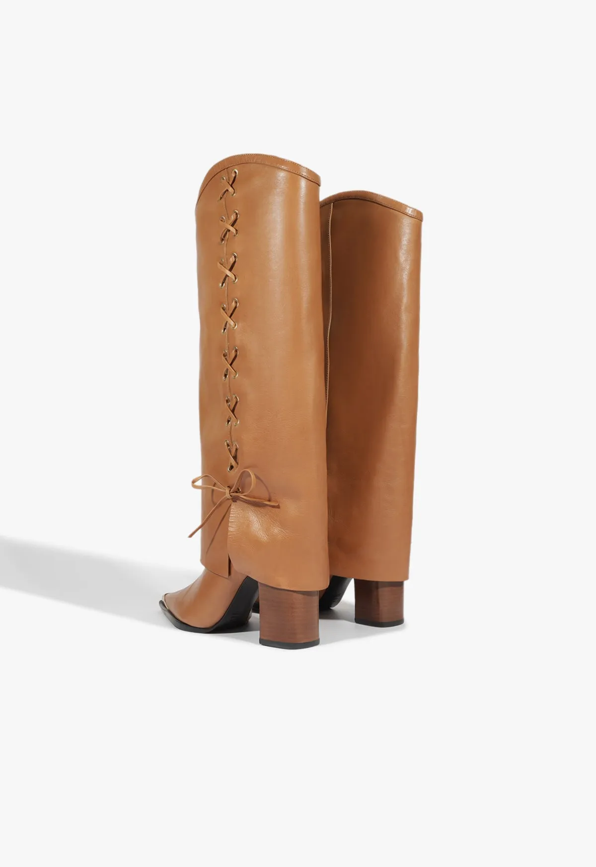 Raffaela Cloak Eyelets Boot