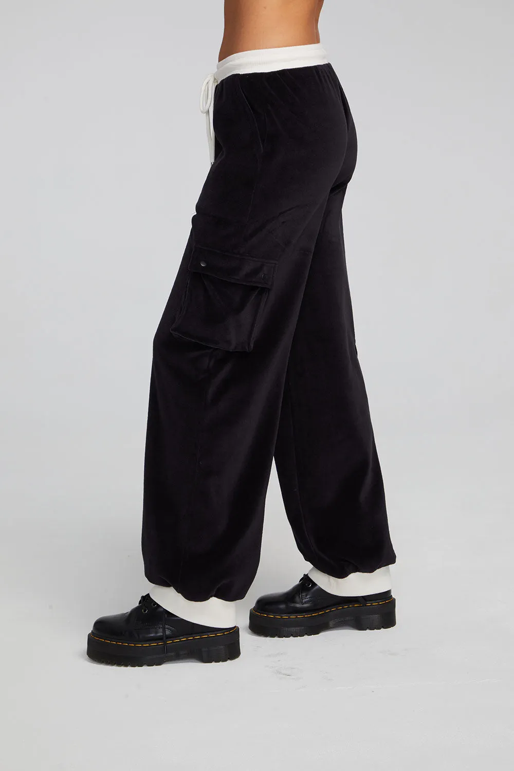 Raquel Shadow Black Joggers