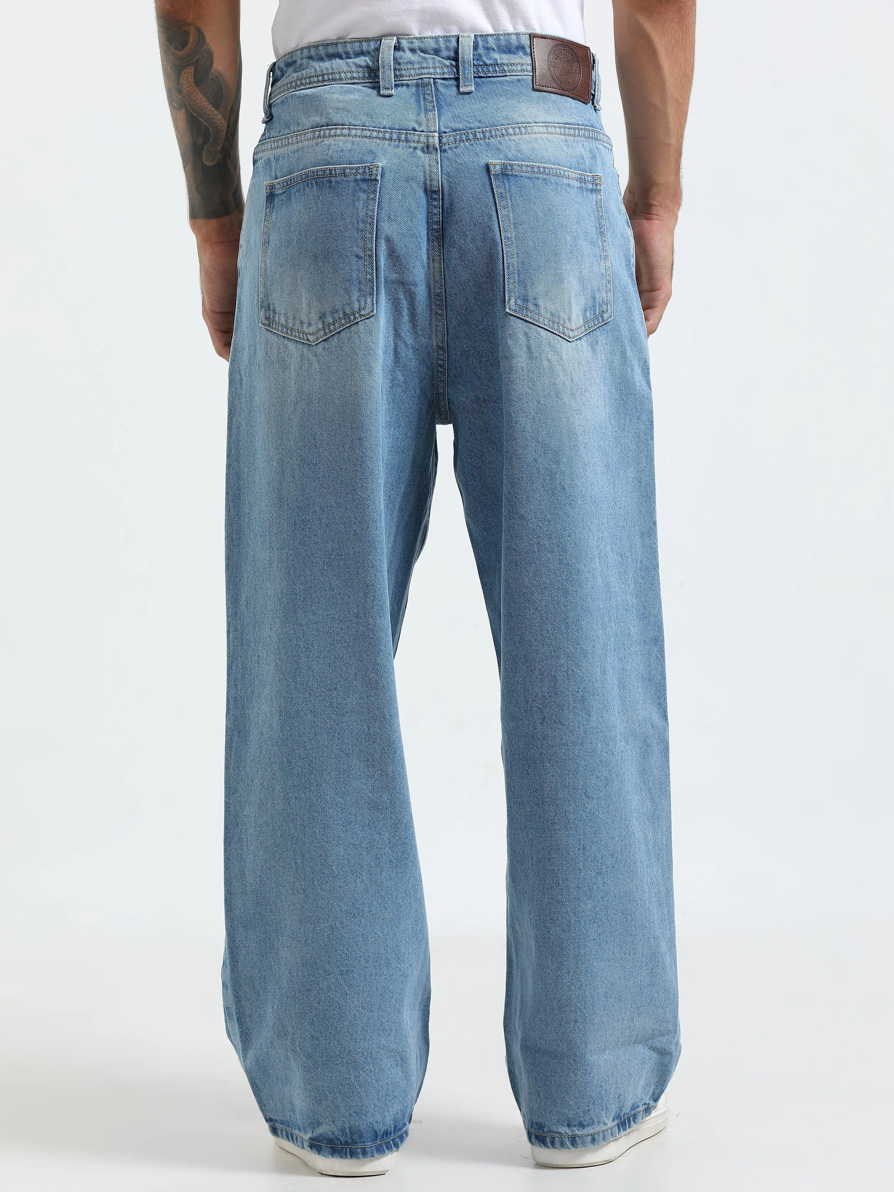 Rattled Loose Fit Jeans - Blue