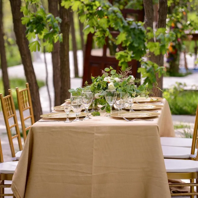 Rectangular English Linen Tablecloth