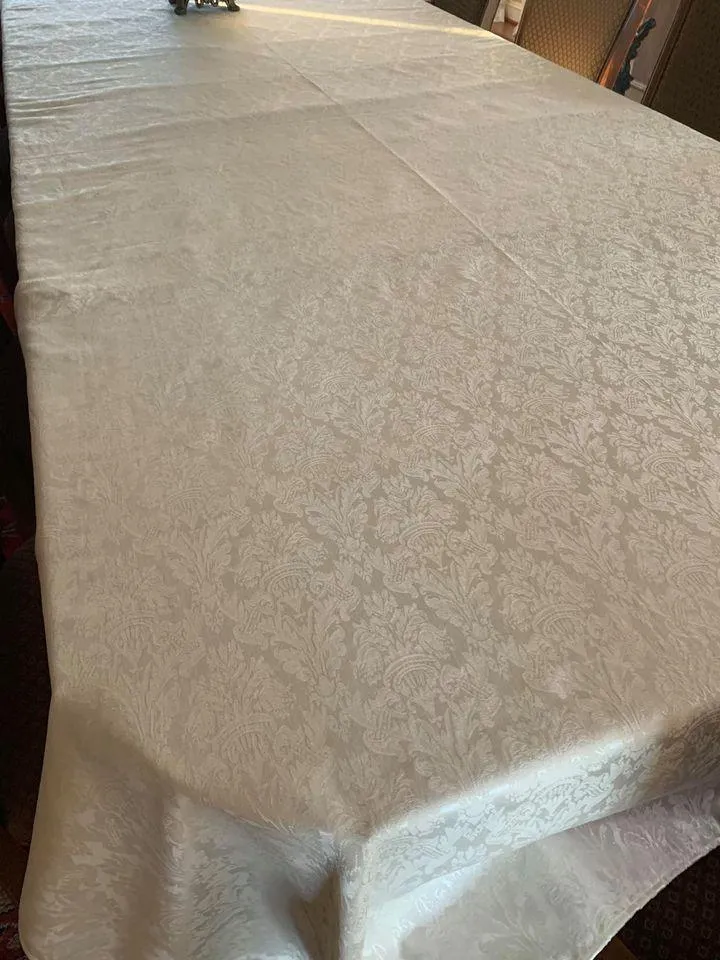 Rectangular Saxony Damask Tablecloth