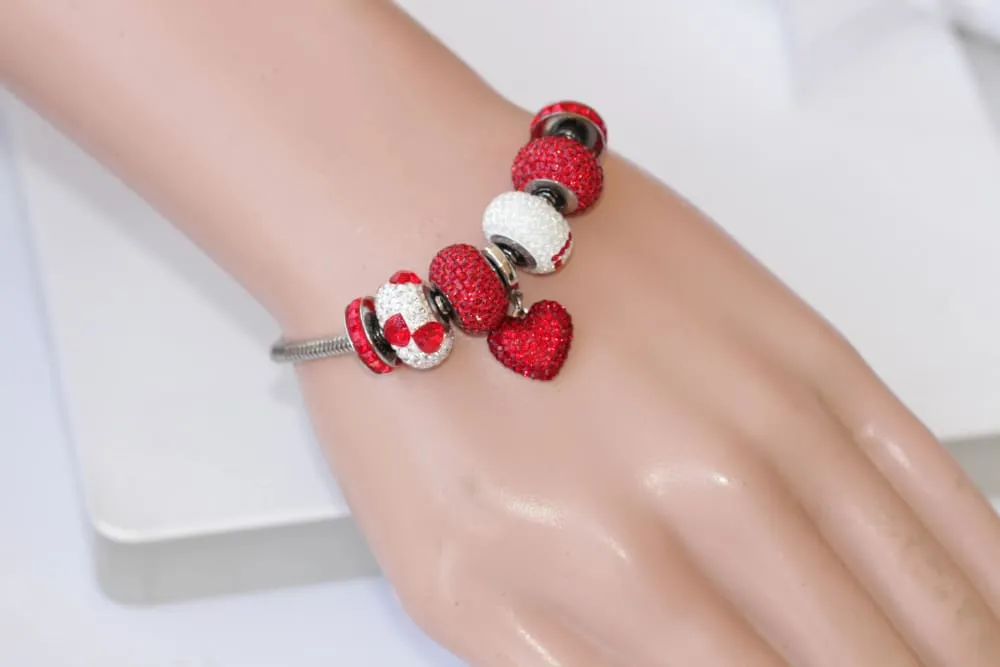 RED HEART BRACELET