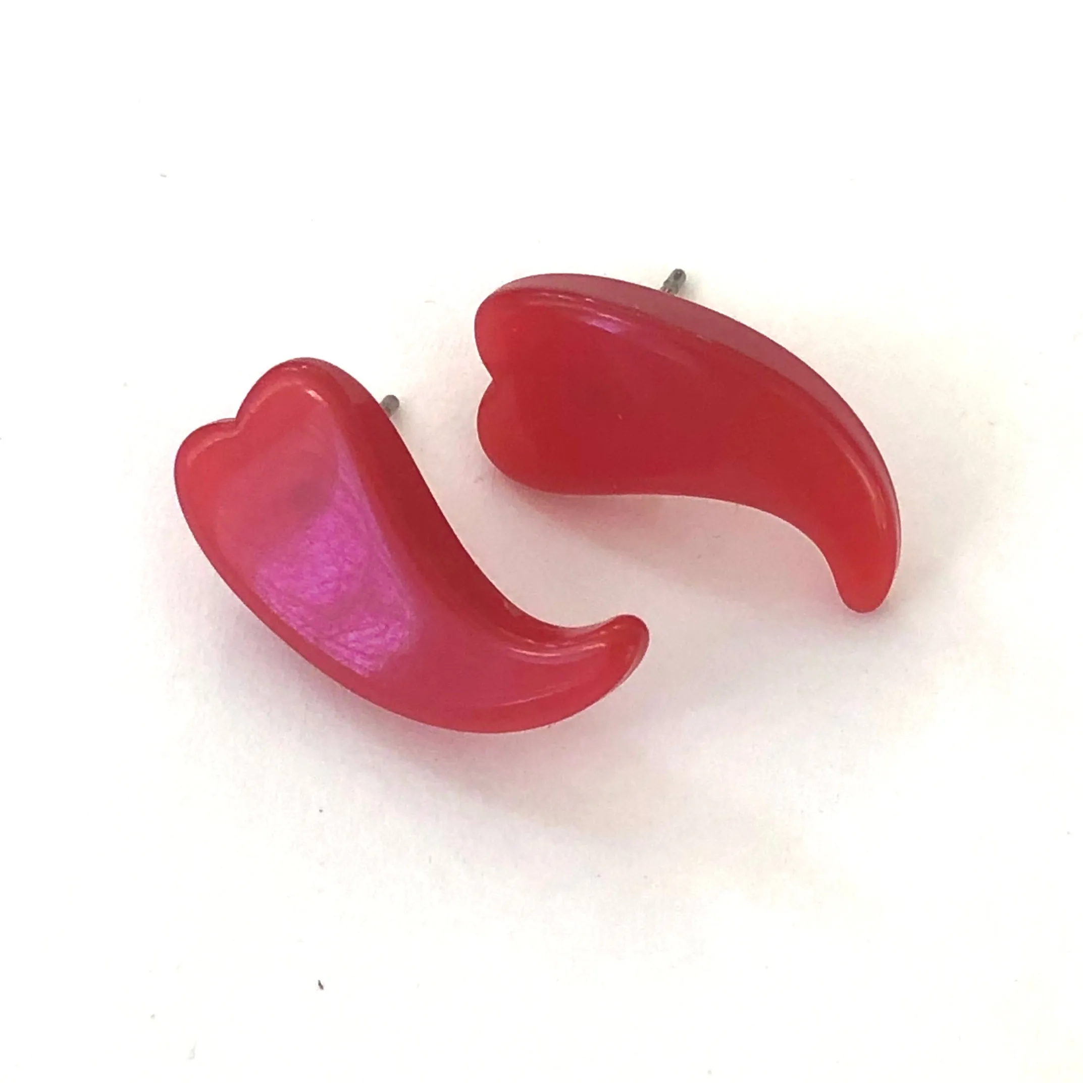 Red Moonglow Swish Heart Stud Earrings