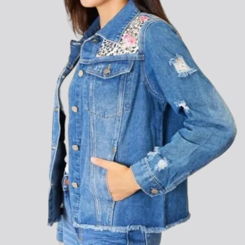 Regular y2k jean jacket
 for ladies