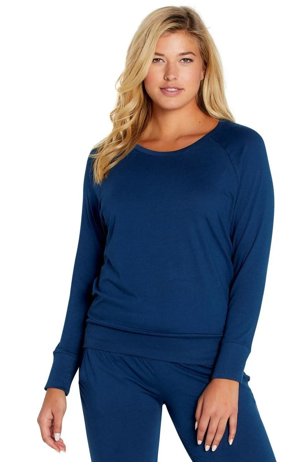 Relaxed Long Sleeve Pullover