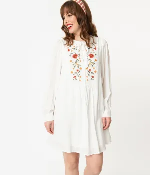 Retro Style Off White Floral Embroidered Tunic Dress