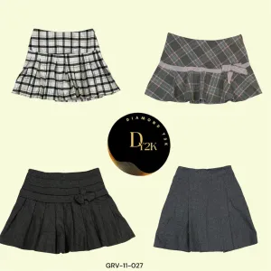 Retro Y2K Wool Check Mini Skirt – 90s-Inspired Style (GRV-11-027)