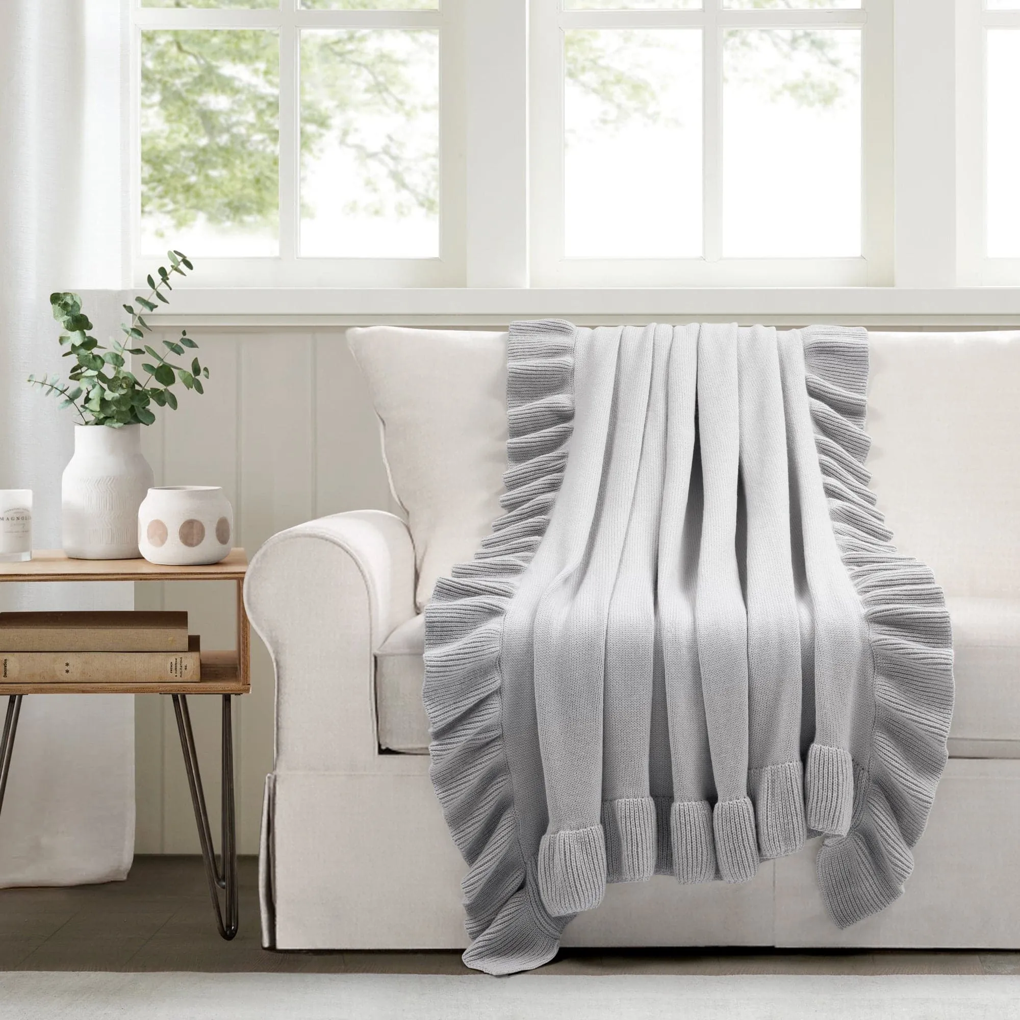 Reyna Soft Knitted Ruffle Throw Blanket