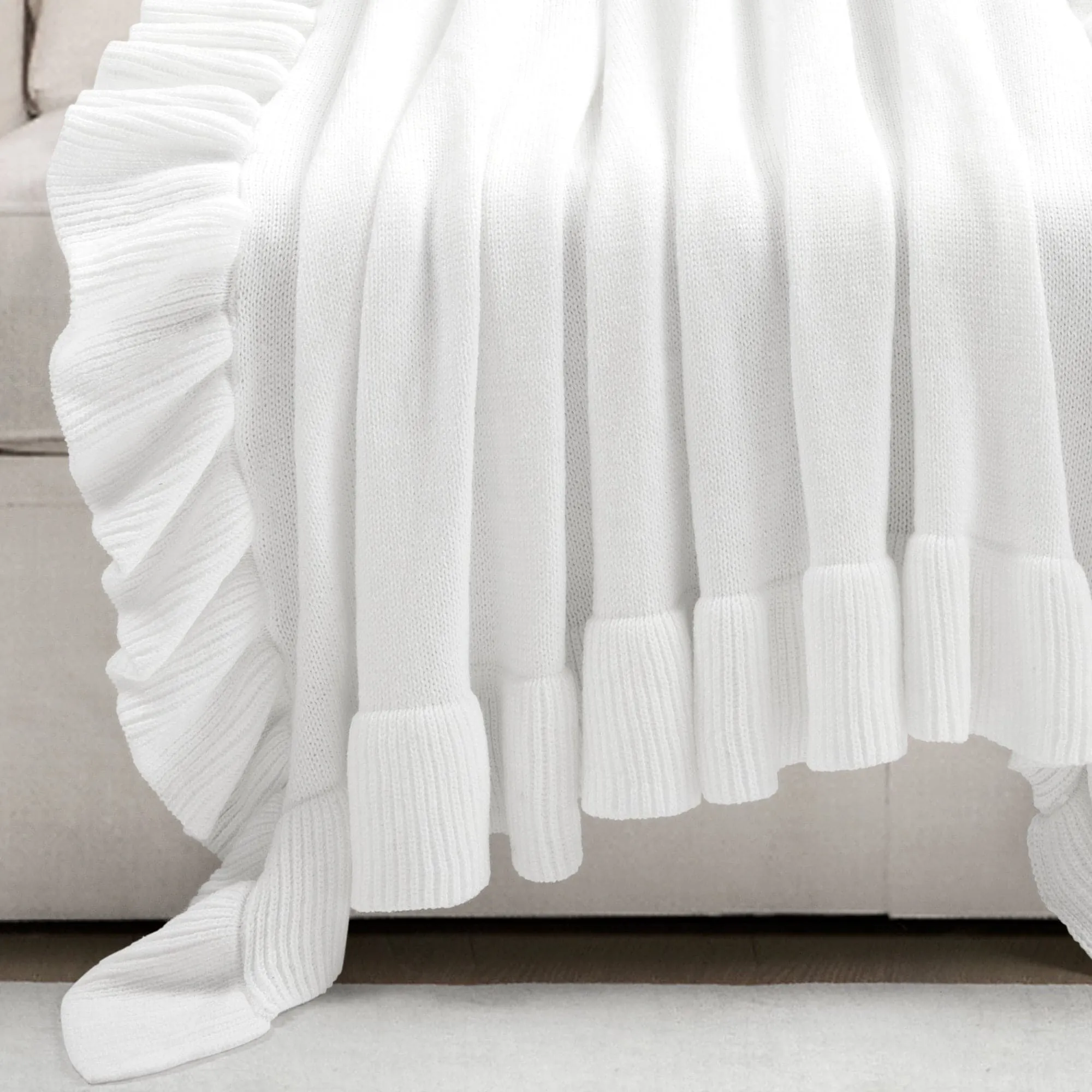 Reyna Soft Knitted Ruffle Throw Blanket