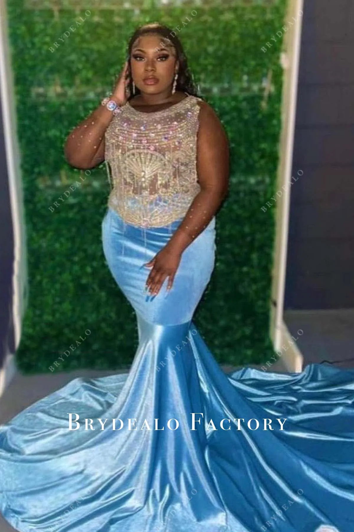 Rhinestones Sleeveless Blue Velvet Plus Size Prom Dress