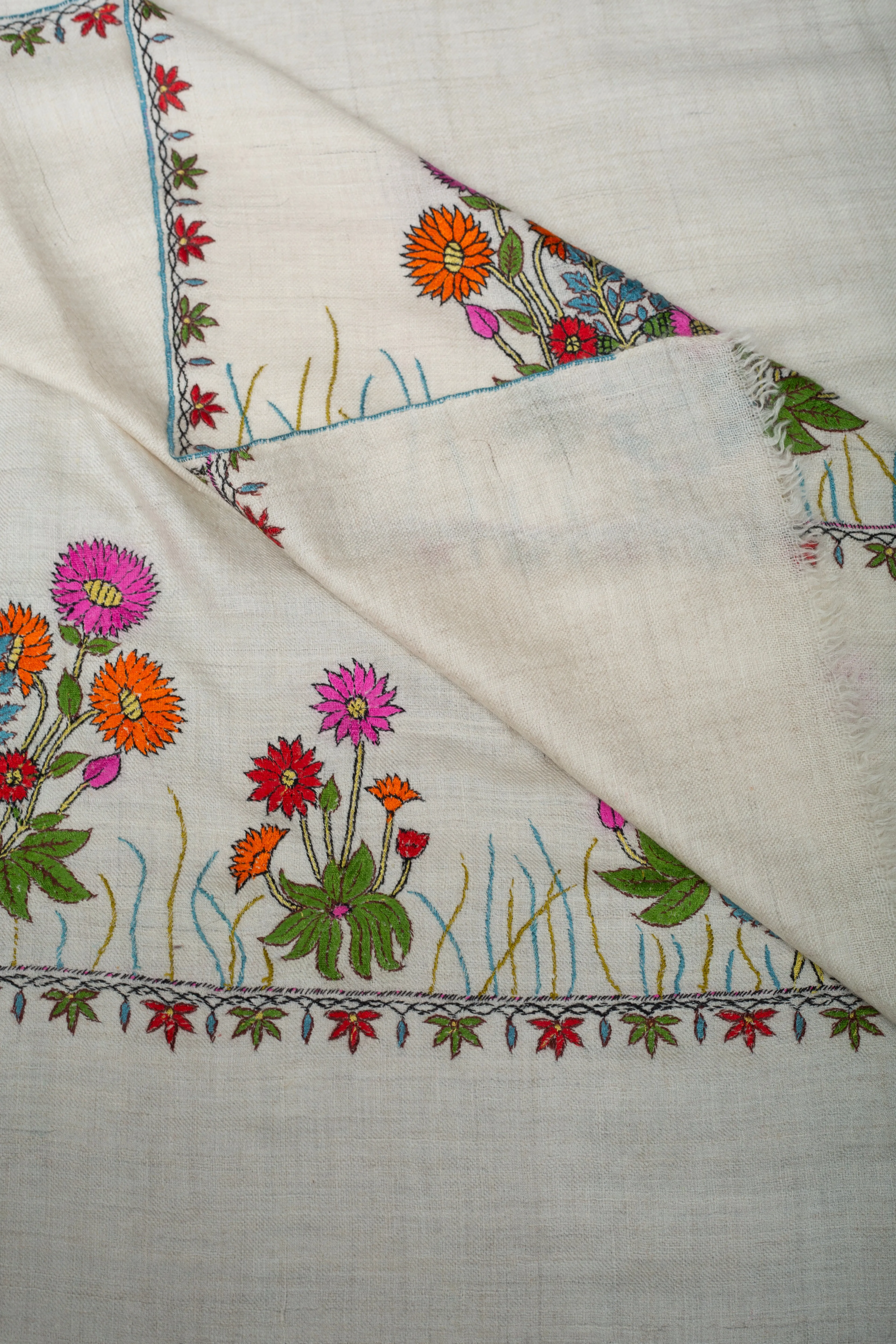 Rose of Sharon Ivory Floral Paldar Embroidered Pashmina Shawl