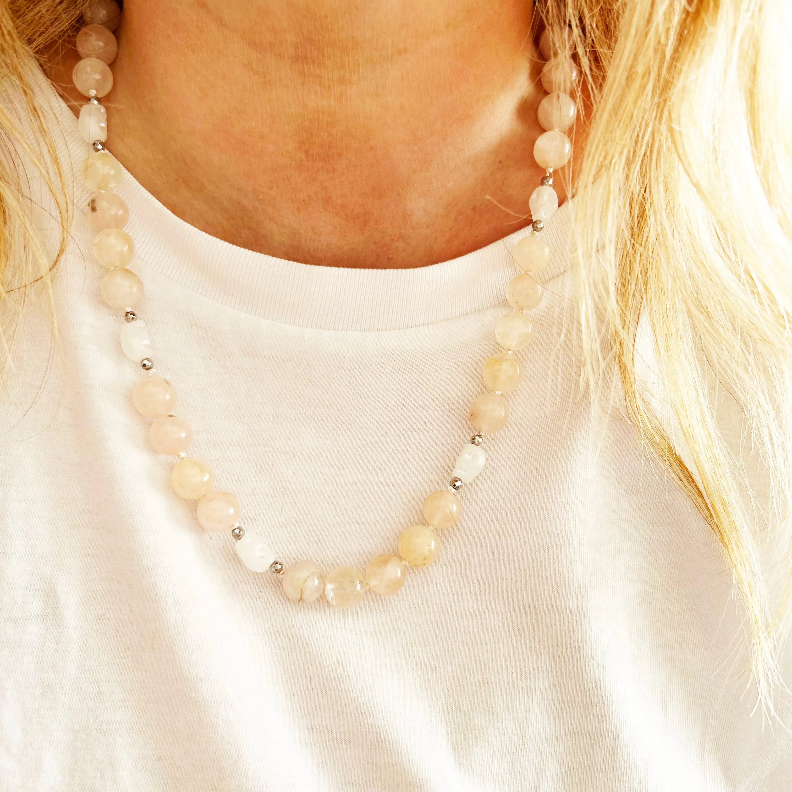 Rose Quartz & Skulls | Necklace