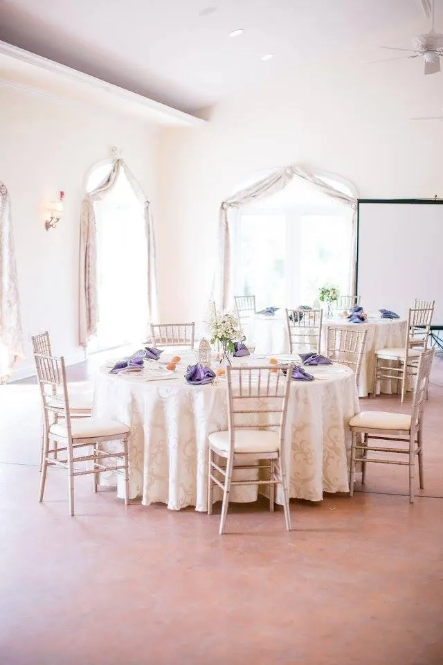 Round Frédéric Damask Tablecloth