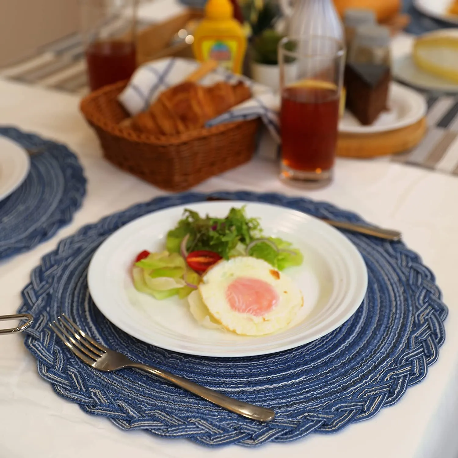 Round Heat-Resistant Placemats