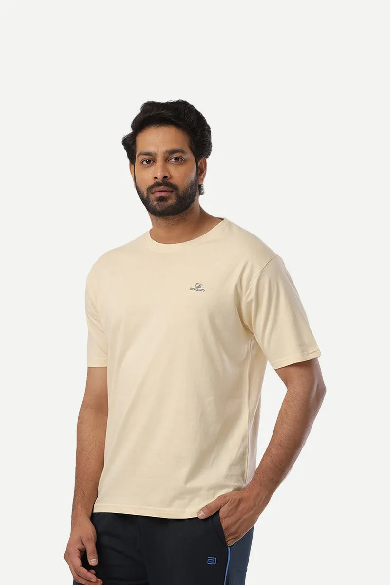 Round Neck - Coral Peach Solid T-Shirt For Men | Ariser