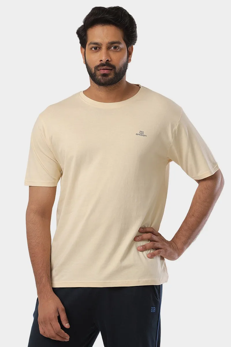 Round Neck - Coral Peach Solid T-Shirt For Men | Ariser