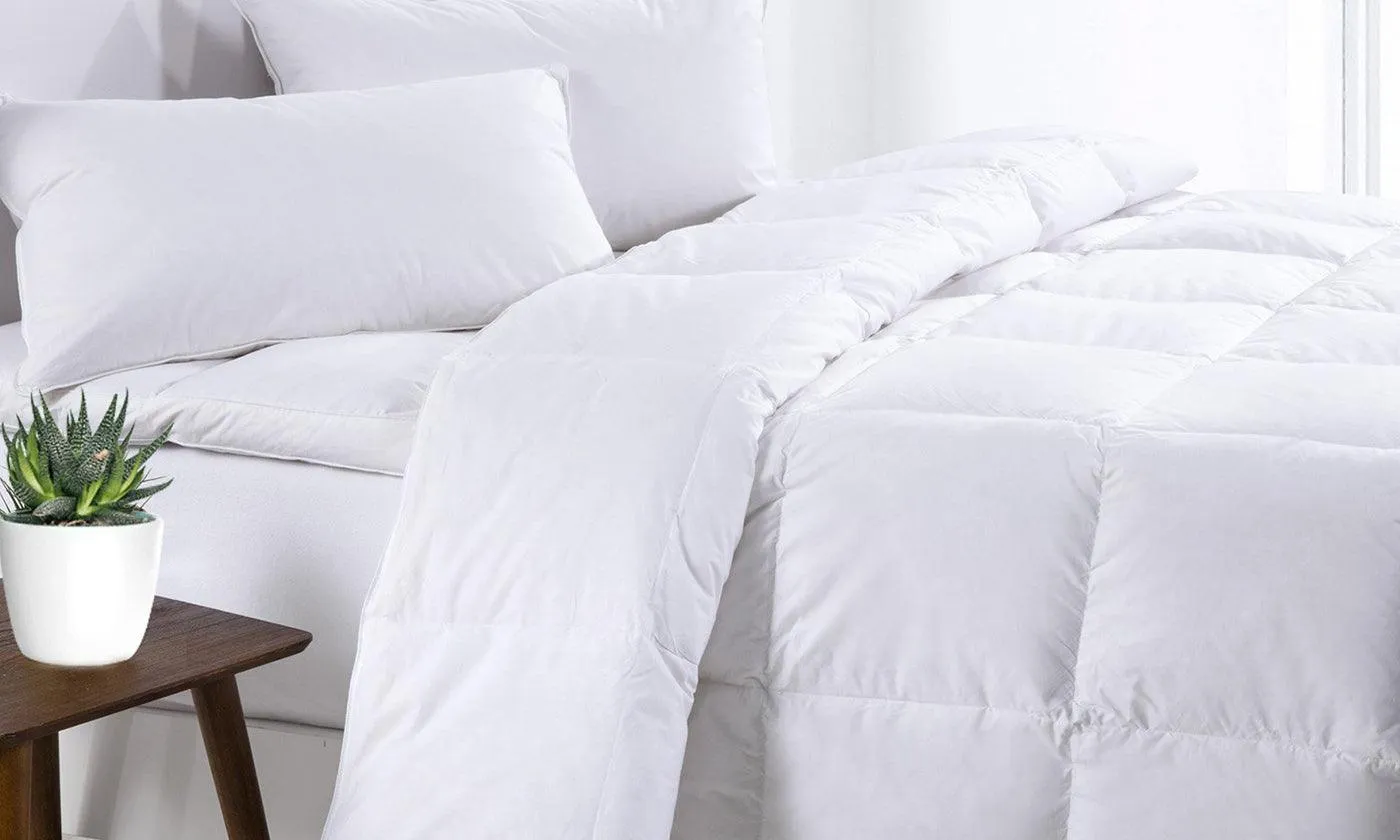 Royal Comfort 500GSM Goose Feather Down Quilt And Bamboo Quilted Pillow Set - Double - White