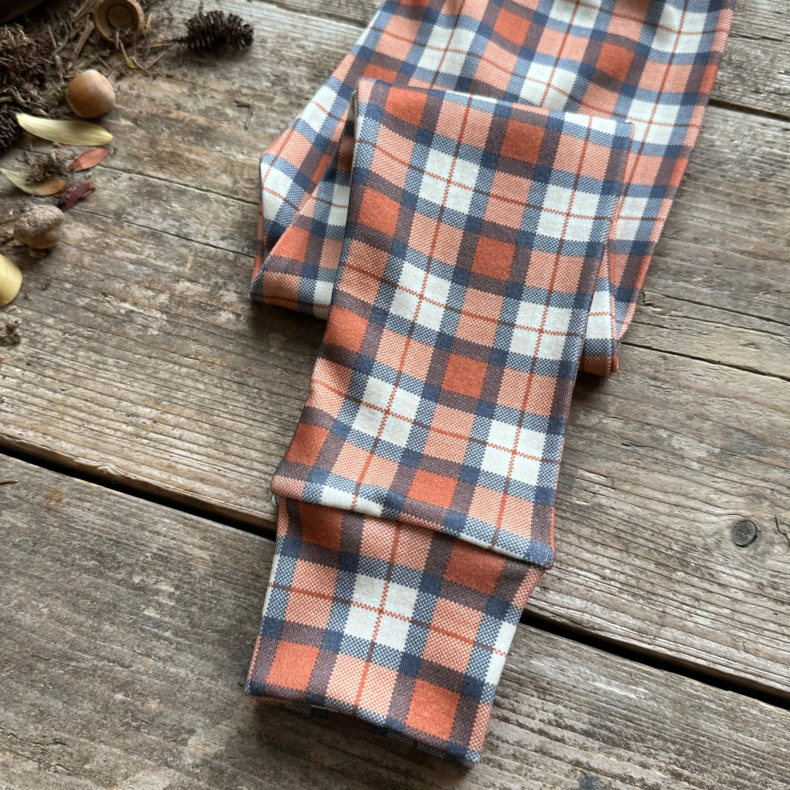 Rustic Plaid Slim Leggings