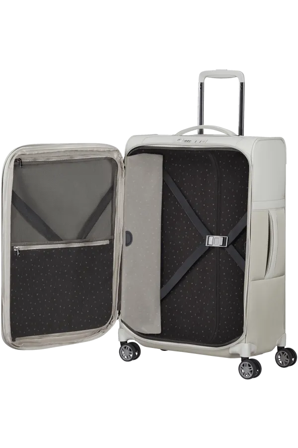 Samsonite Airea 67cm 4-Wheel Medium Suitcase