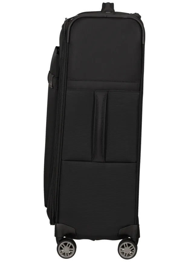 Samsonite Airea 67cm 4-Wheel Medium Suitcase