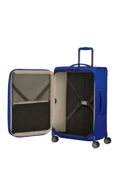 Samsonite Airea 67cm 4-Wheel Medium Suitcase