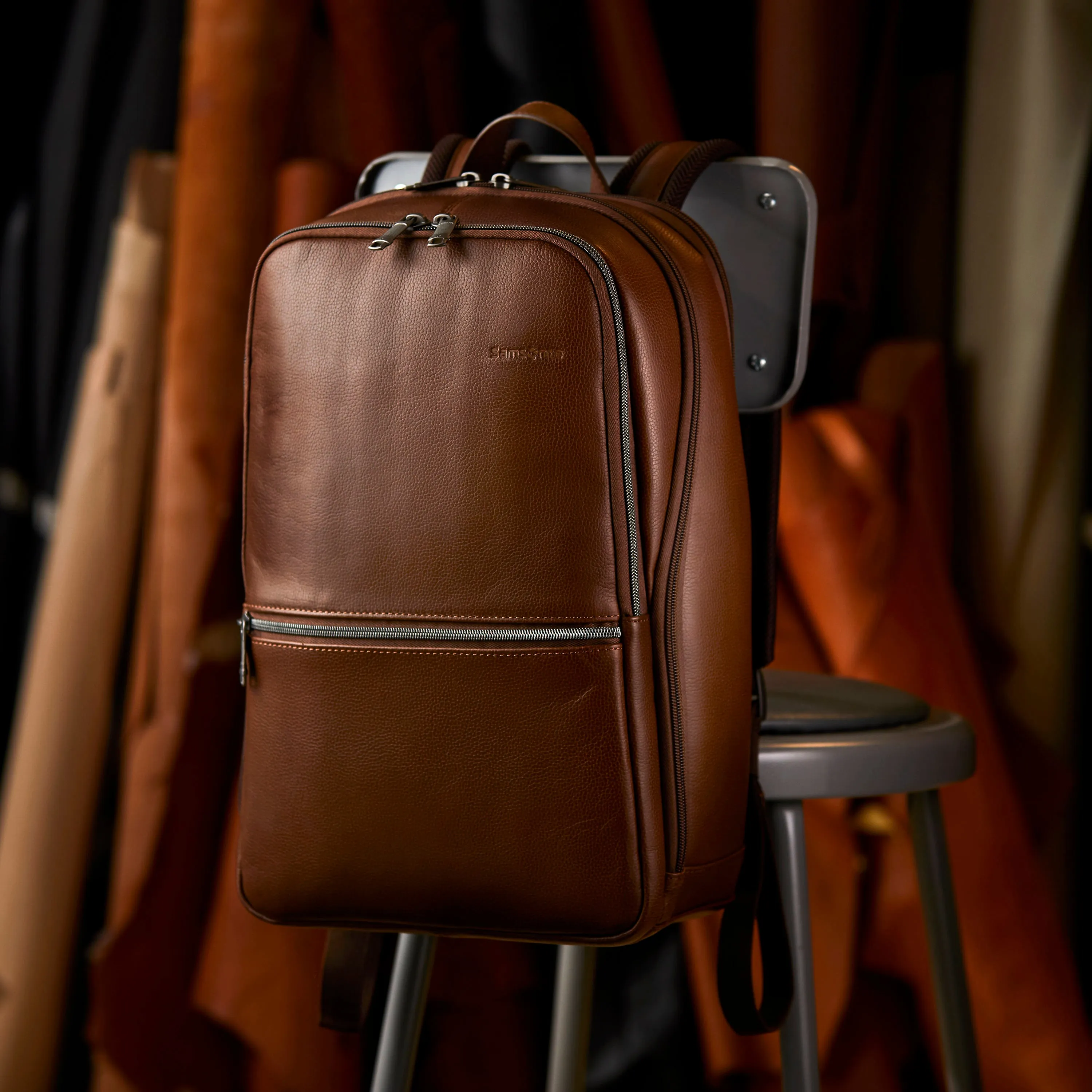 Samsonite Classic Leather Slim Backpack