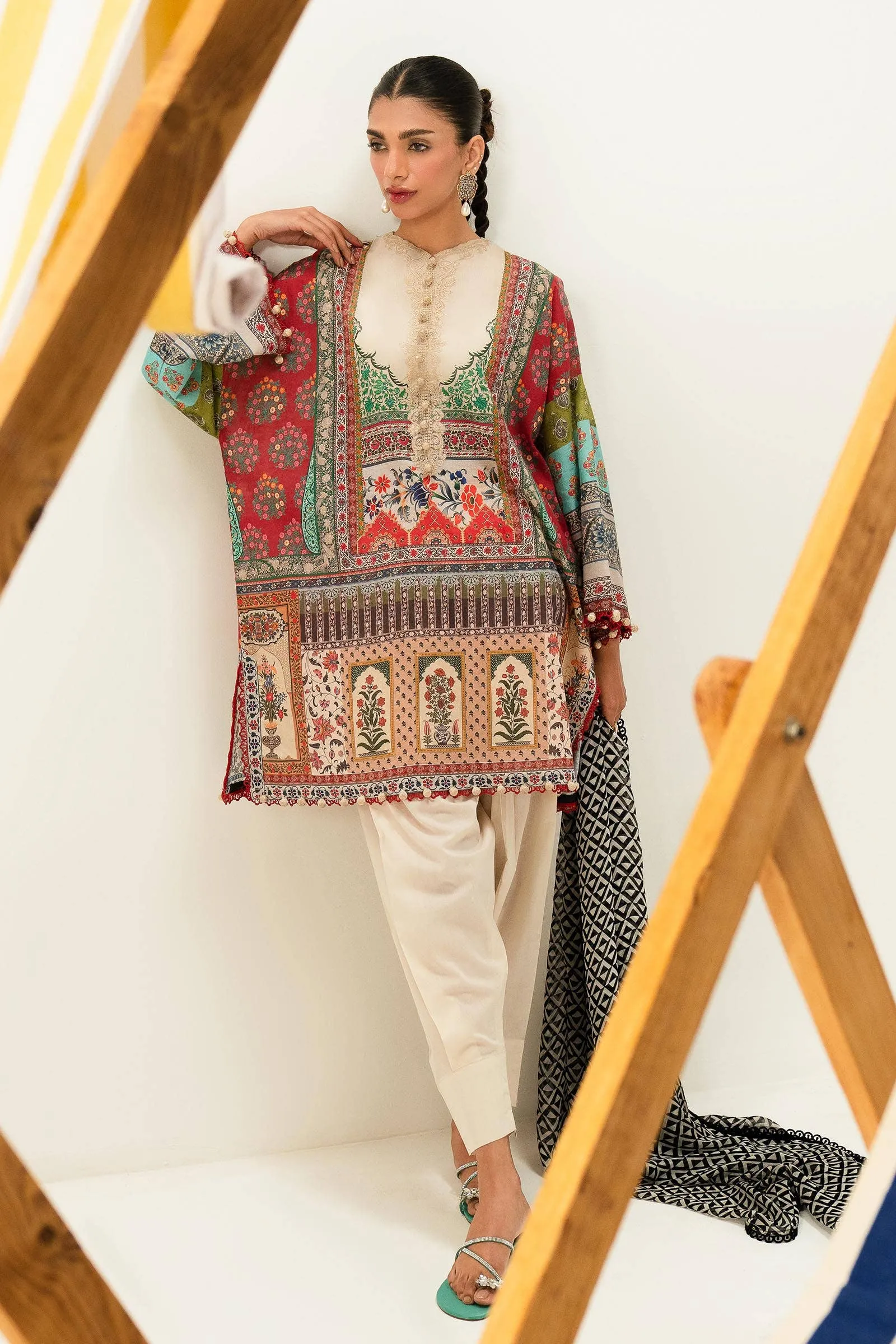 Sana Safinaz Summer Mahay Lawn Vol-2 – H242-013A-2I