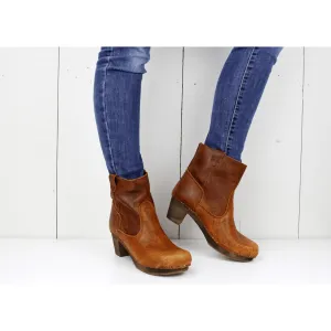 Sanita Juna 450651 Wooden Heel Clog Boot