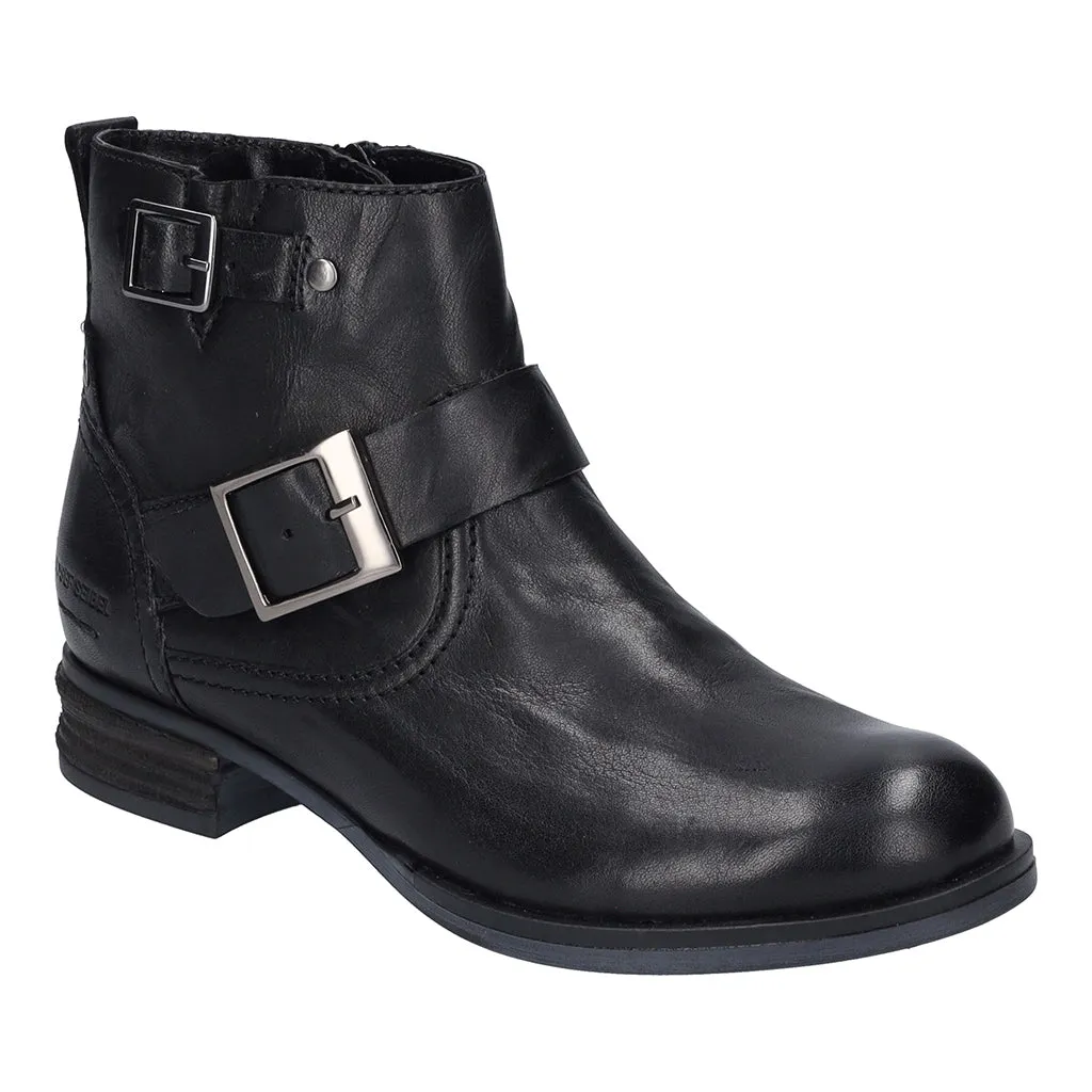 Sanja 16 Black Ankle Boots