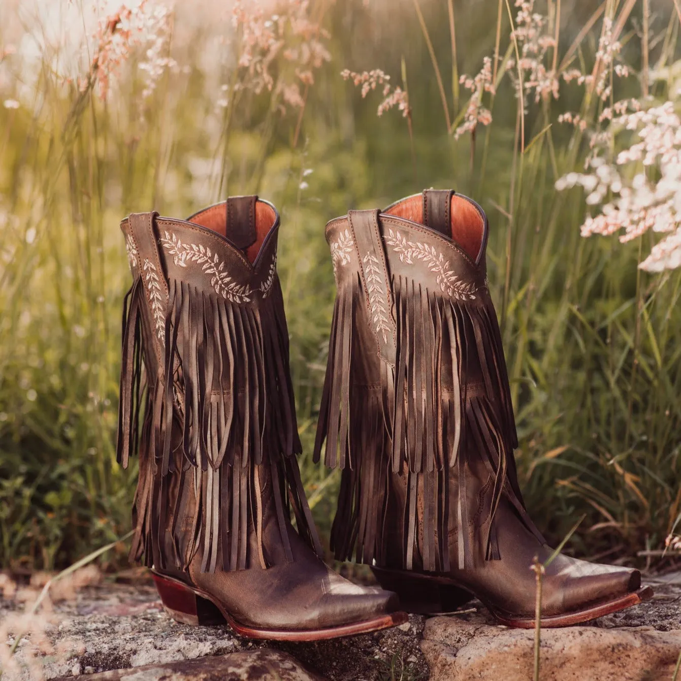 Santa Fe Two Layer Fringe Cowgirl Boots M50035