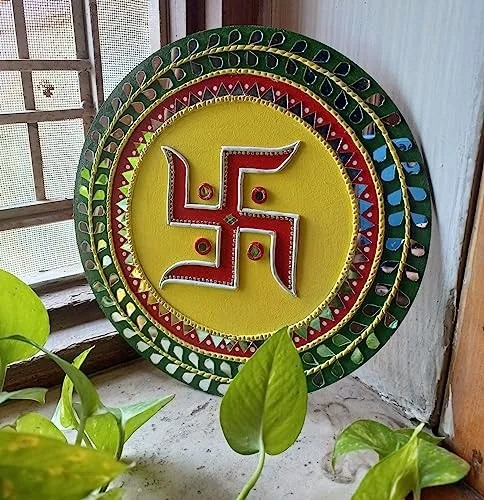 Sathiya Design on MDF Board with Mouldit Clay, Acrylic Paint, Mirrors Decorative Item (12 Inch)