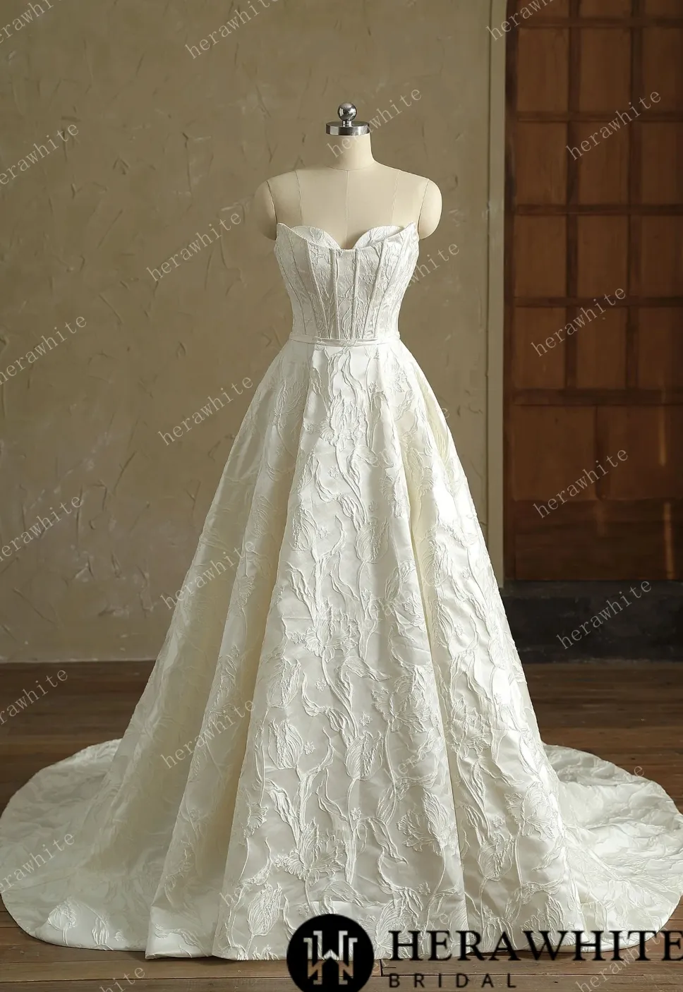 Satin Sleeveless  Ivory A-Line Split And Grace Wedding Dress