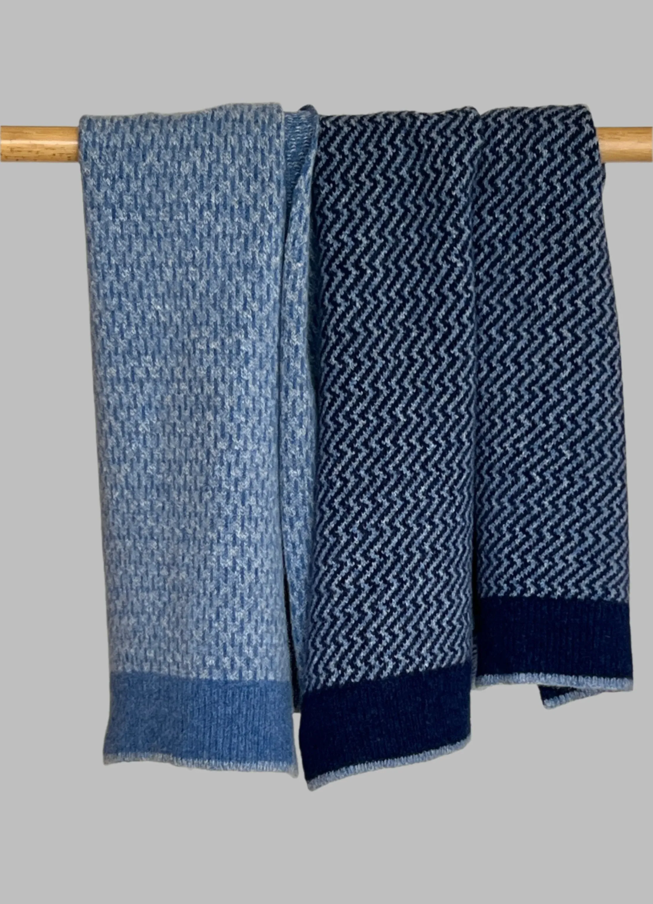 Scarf - super soft merino lambswool Nordic zigzag pattern scarf in marled yarn