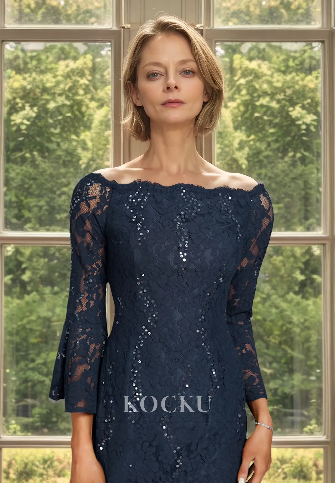 Scoop Neck Long Sleeves Sheath Knee-Length Sequin Lace Mother of Bride Cocktail Gowns