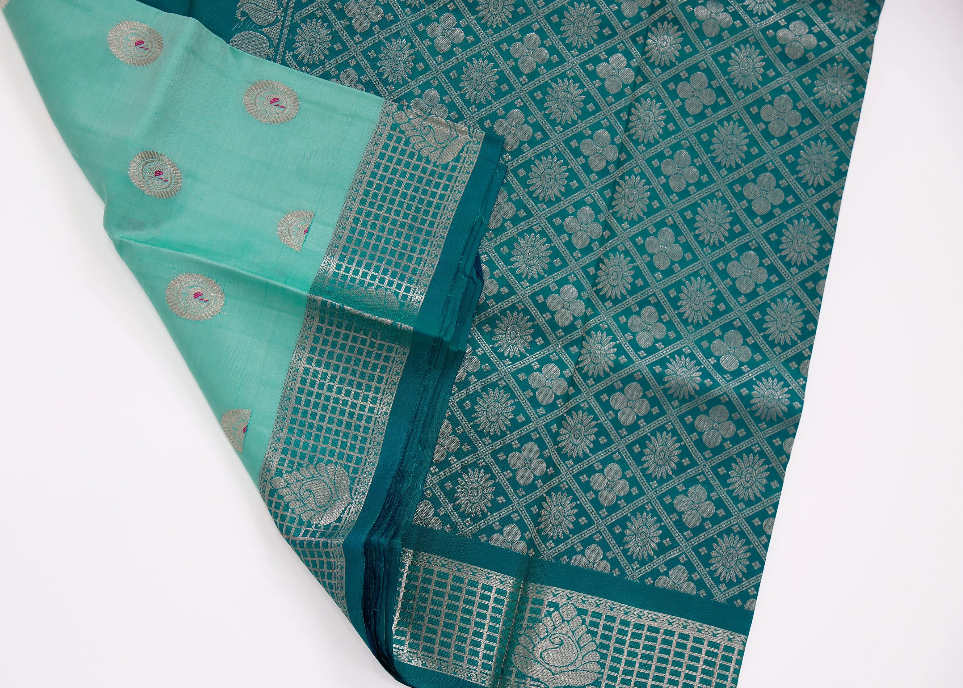 Sea Green Kanchipattu Saree