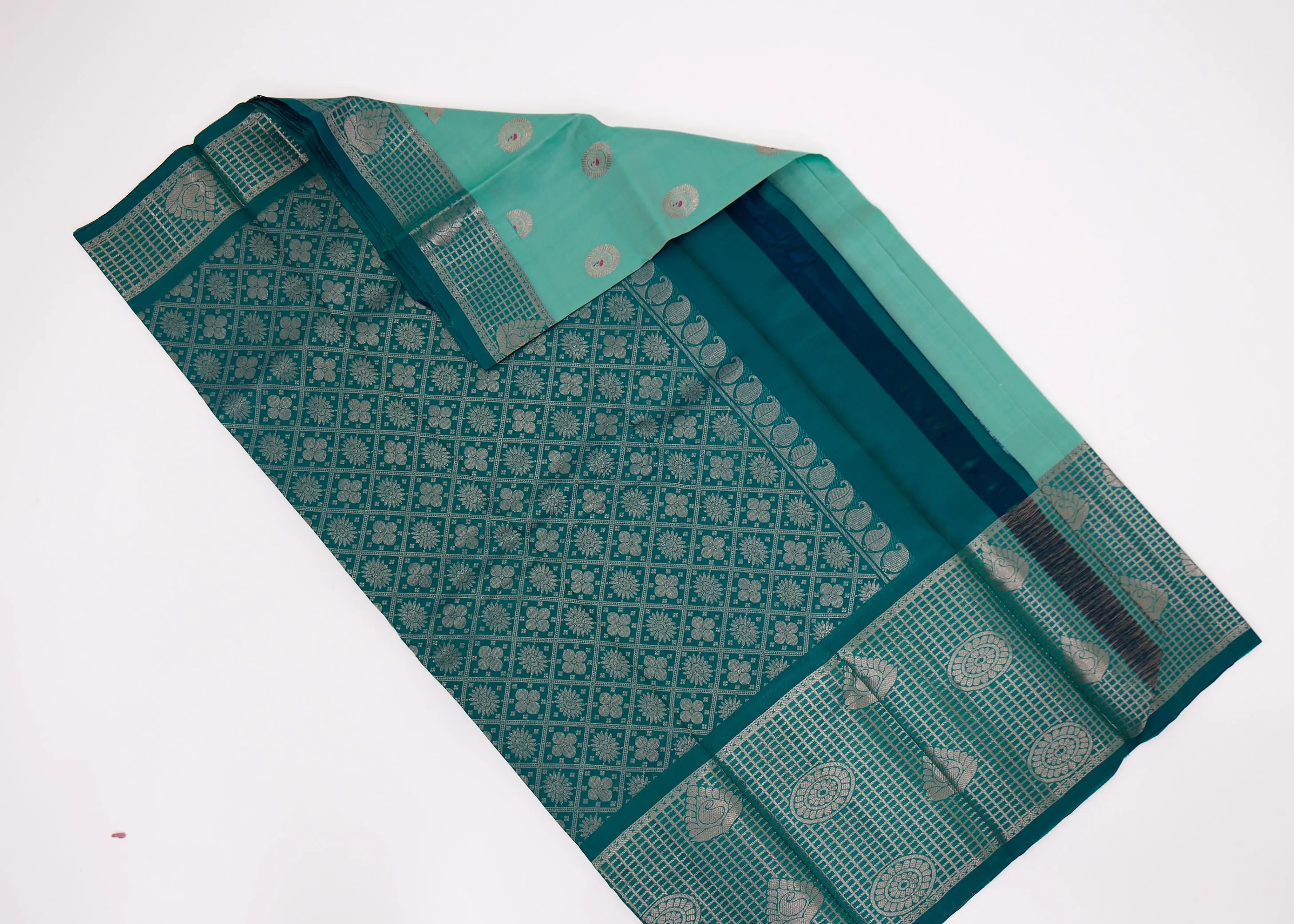 Sea Green Kanchipattu Saree