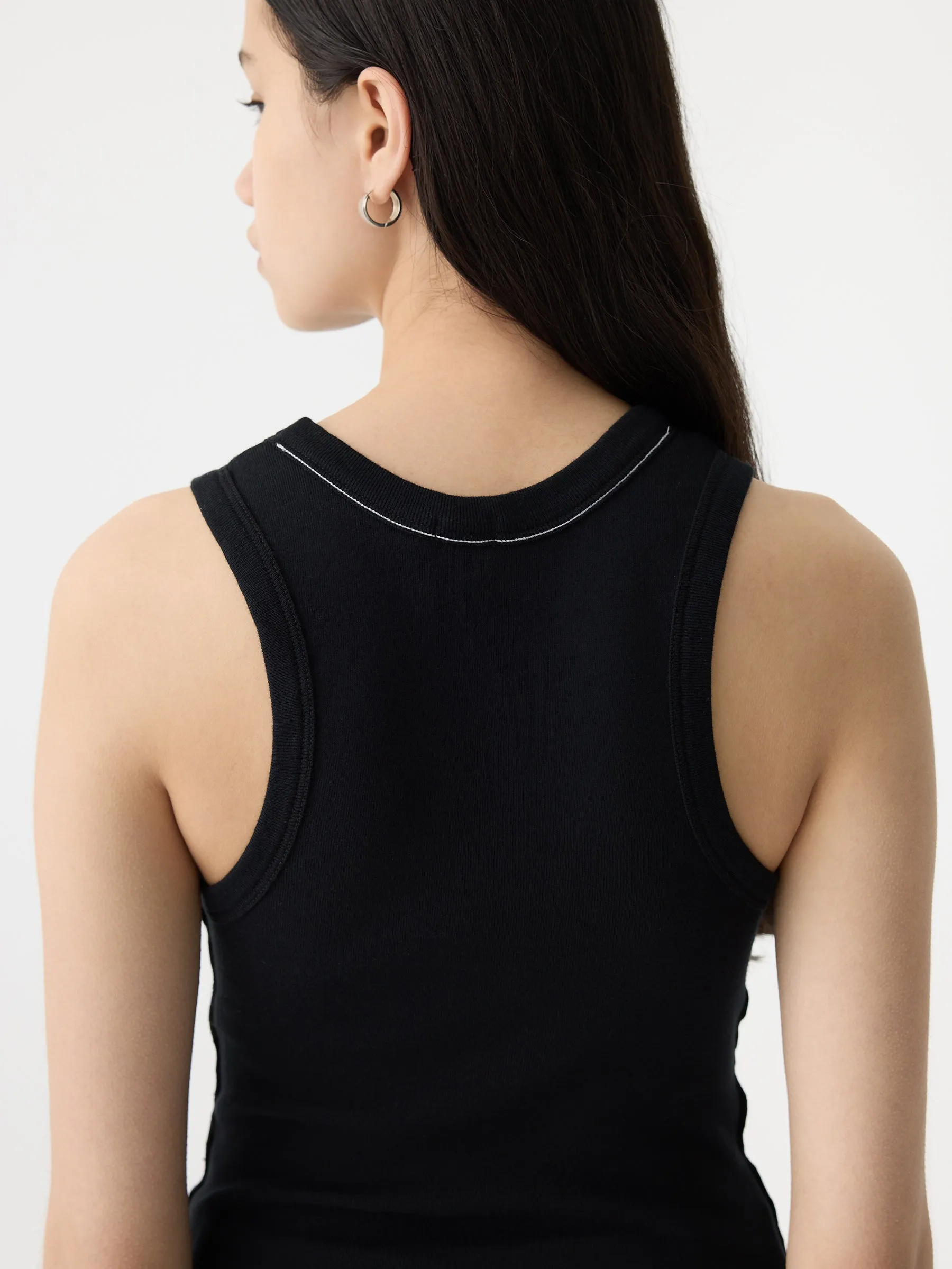 seam detail tank