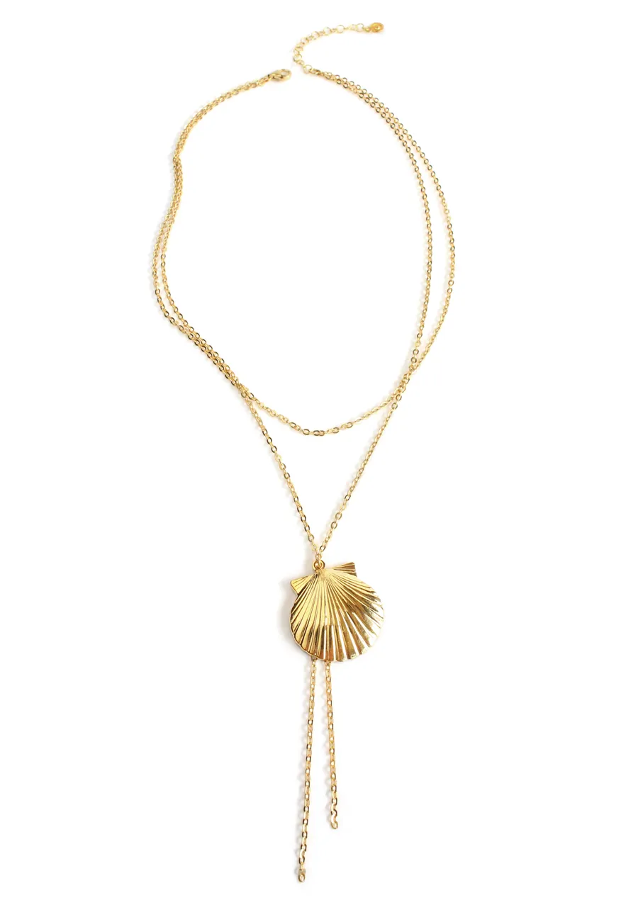 Seaside Splendor: Gold Double Chain Seashell Y Necklace, Seashell Charm, Nautical Fashion, Gold Layered Necklace