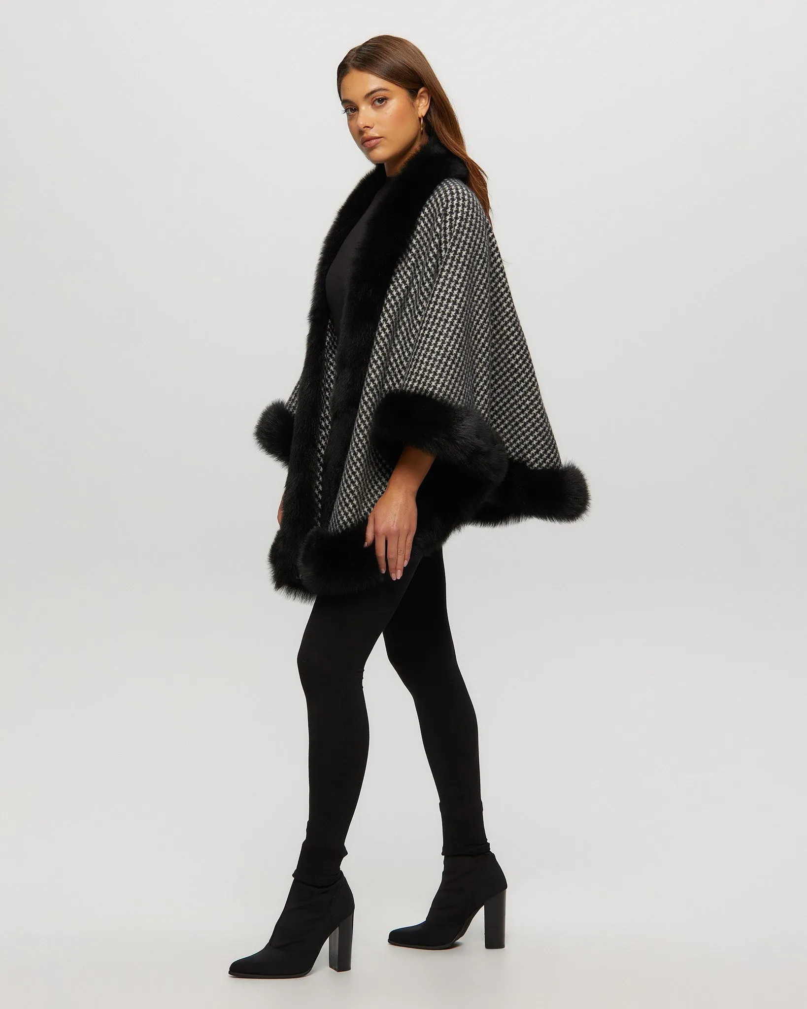 Select Cashmere Capelet with Toscana Shearling Lamb Trim