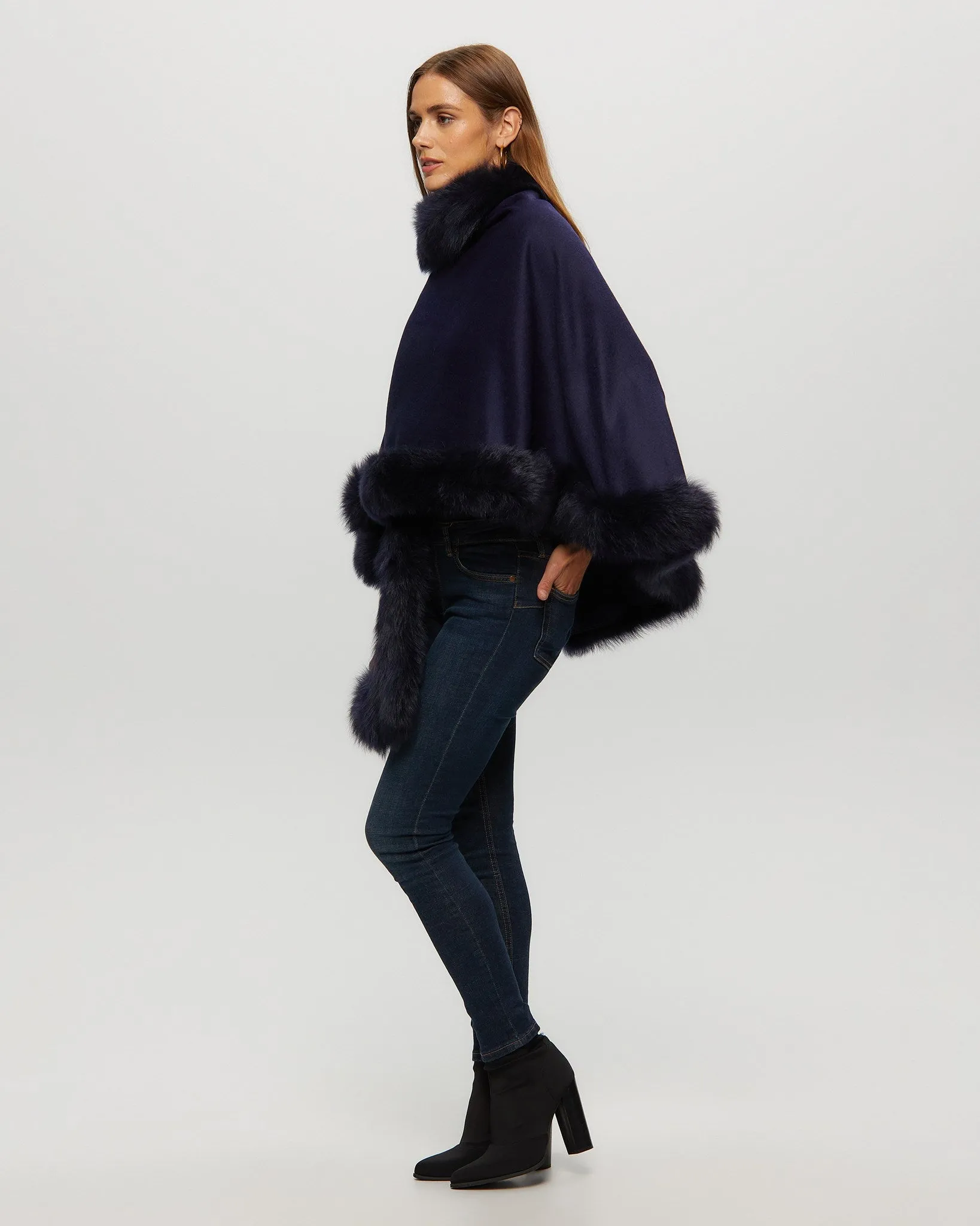 Select Cashmere Capelet with Toscana Shearling Lamb Trim