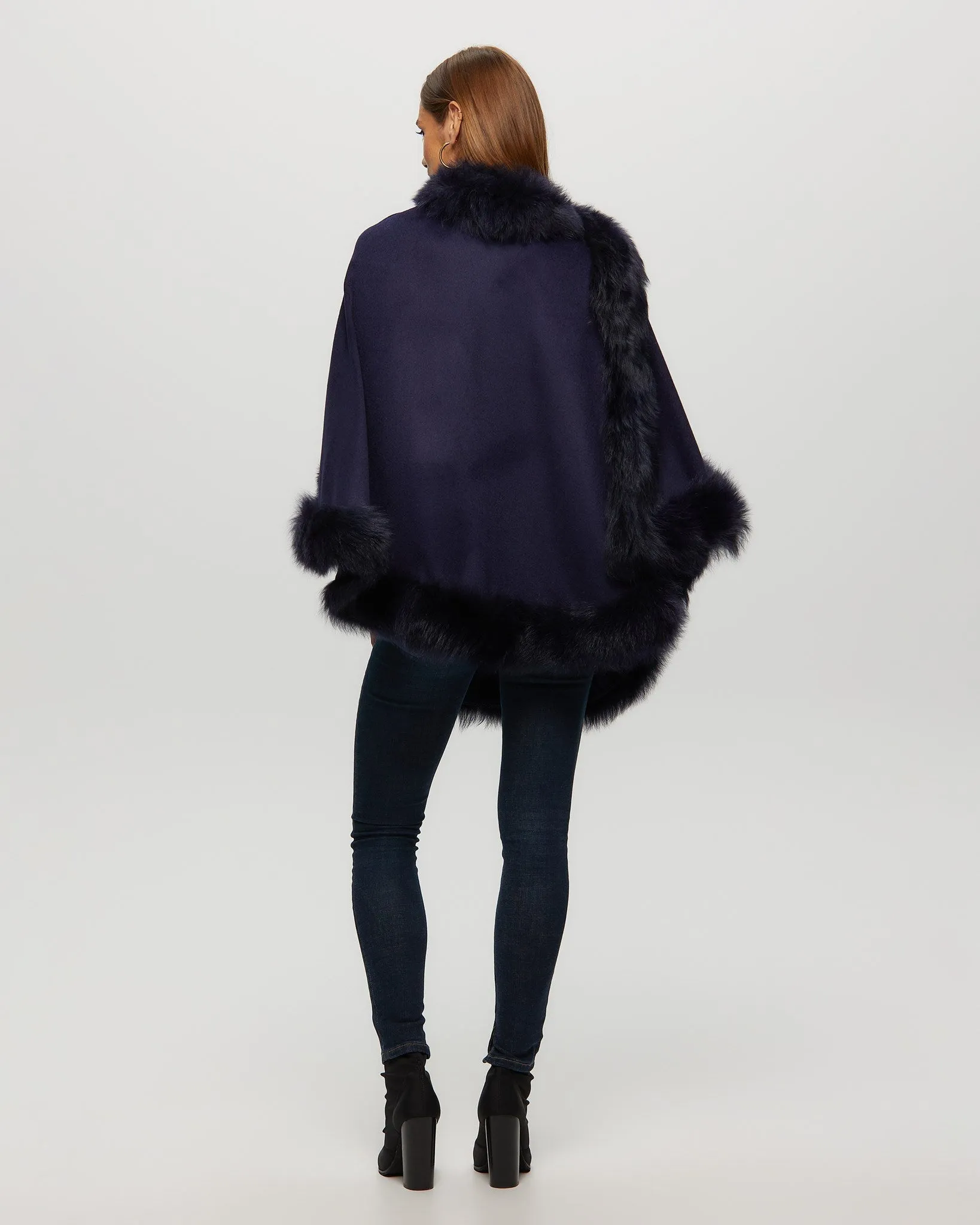 Select Cashmere Capelet with Toscana Shearling Lamb Trim