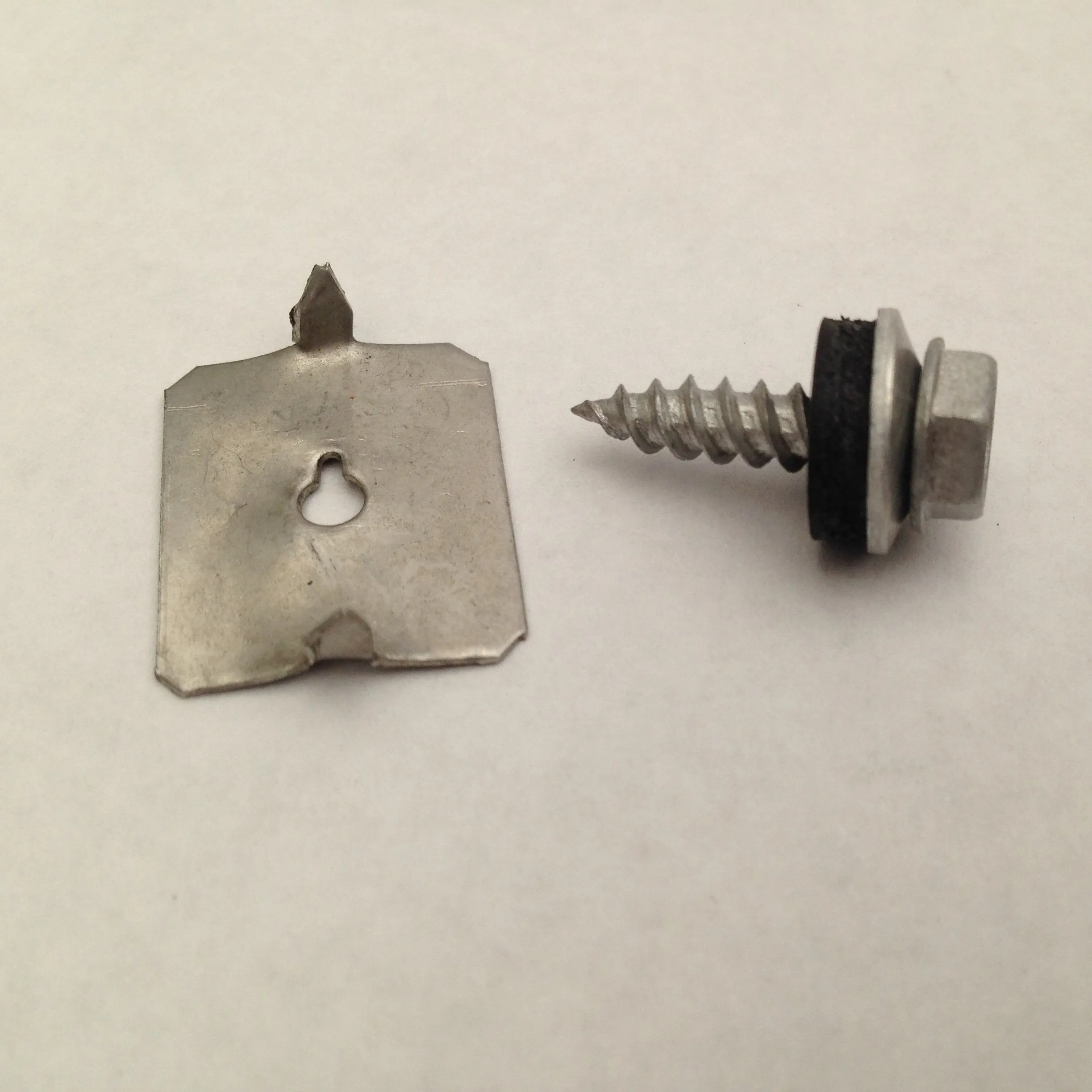 Self-Grip Lap Fasteners